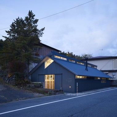 家庭式胶囊旅馆 ，日本  ALPHAVILLE Architects-#室内设计#工业风##16238.jpg