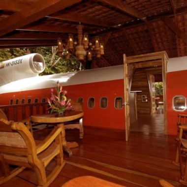 坠落林间的飞机旅馆-#东南亚#灵感图库#16382.jpg