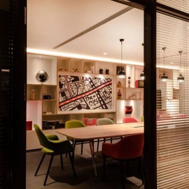 全球最潮设计酒店Citizen M 来了，满满的艺术感  肇勋设计-#室内设计#新中式#软装设计#空间设计#3148.jpg