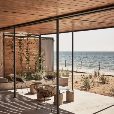 位于希腊库鲁塔的DEXAMENES海滨酒店  K工作室-#室内设计#工业风#空间设计#2545.jpg