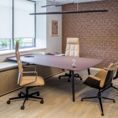 [华可可设计]以人为本理念下的办公室，通过工作习惯和行为，成为塑造个性的地方-#办公空间#办公设计#24584.jpg