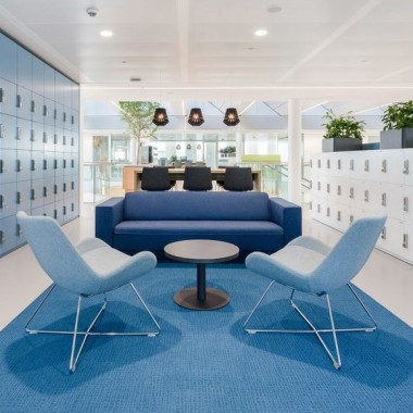 【181期】让员工不想回家，现代质感又温馨的办公室设计！-#现代#办公空间#23744.jpg