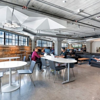 旧金山星际游戏办公室，顺应独特建筑设计的几何折面空间  Costa Brown-#室内设计#工业风#26109.jpg
