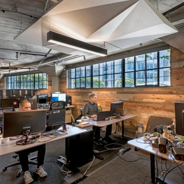 旧金山星际游戏办公室，顺应独特建筑设计的几何折面空间  Costa Brown-#室内设计#工业风#26114.jpg