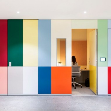 灵活多变的悉尼安联金融服务公司办公室  HASSELL -#室内设计#工业风#26415.jpg