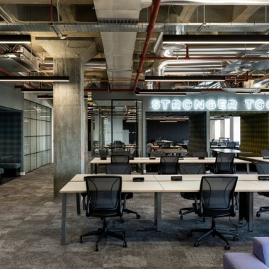 伦敦金融科技公司Revolut办公空间，工业风里的细腻触感  ThirdWay Interiors-#室内设计#工业风#软装设计#25792.jpg