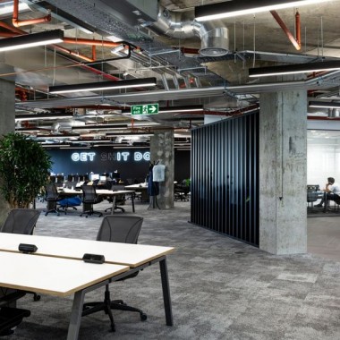 伦敦金融科技公司Revolut办公空间，工业风里的细腻触感  ThirdWay Interiors-#室内设计#工业风#软装设计#25794.jpg