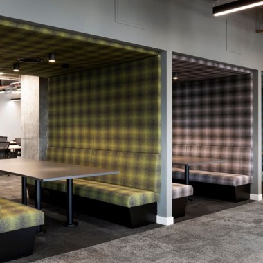 伦敦金融科技公司Revolut办公空间，工业风里的细腻触感  ThirdWay Interiors-#室内设计#工业风#软装设计#25795.jpg