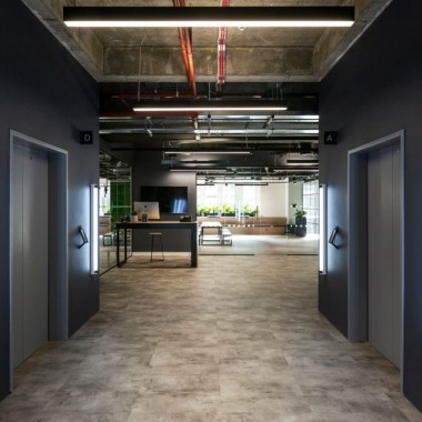 伦敦金融科技公司Revolut办公空间，工业风里的细腻触感  ThirdWay Interiors-#室内设计#工业风#软装设计#25803.jpg