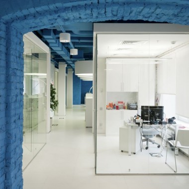 Nefa Architects——OPTIMEDIA 媒体代理办公室-#工业风#办公室##22154.jpg