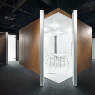 Spicebox 办公室  像翻书一样的设计-#现代#办公空间#23809.jpg