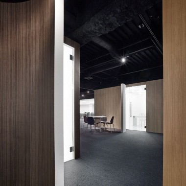 Spicebox 办公室  像翻书一样的设计-#现代#办公空间#23812.jpg
