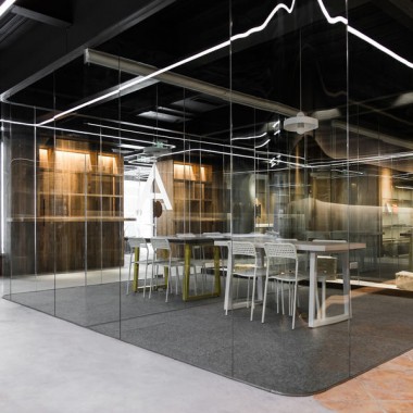 设计案例：2018办公空间设计精选  创意办公室-##办公空间#22451.jpg