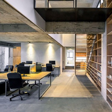 设计案例：办公空间设计精选  创意又舒适的办公室-#精选作品#案例精选#办公精选#19378.jpg