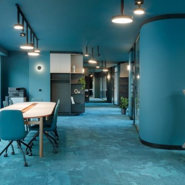 充满蓝色格调的联合办公空间-#现代#办公空间#18509.jpg