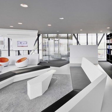 未来感设计——德国INNOCEAN欧洲总部办公室  Ippolito Fleitz Group-#室内设计#现代#25424.jpg