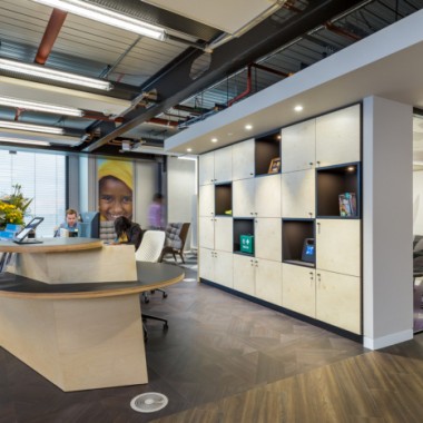 慈善组织的办公空间-#室内设计#现代#办公设计#26020.jpg