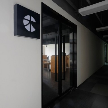 方形木盒办公空间新体验  黑白木设计-#现代#办公空间#23487.jpg