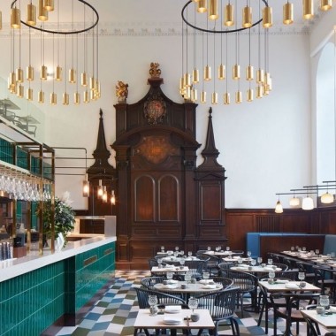在伦敦桥旁的教堂里，有一间粤菜馆在等你 -#餐饮#绿色瓷砖#深色橡木#2139.jpg