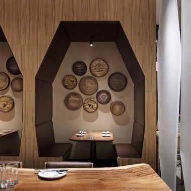艺鼎空间美学设计：大地色系的西餐厅“原石牛扒”-#餐饮室内设计#3897.jpg