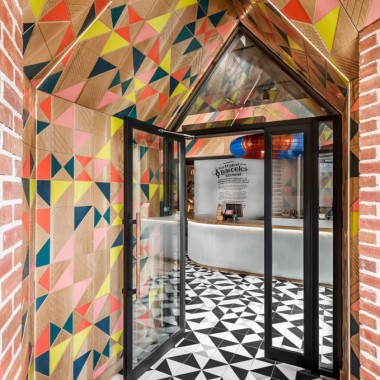 多伦多色彩缤纷的餐厅设计 -#餐饮空间#现代#几何元素#761.jpg