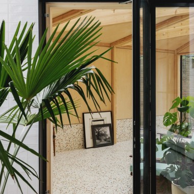 IF_DO创造了东伦敦公寓的几何延伸-#三角形天窗#水磨石地板#427.jpg