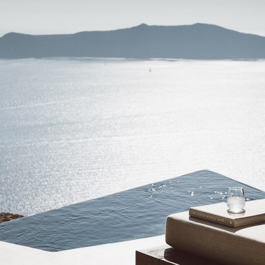 悬崖上的白色别墅，圣托里尼岛Vora酒店 -#希腊#地中海#石材#7970.jpg