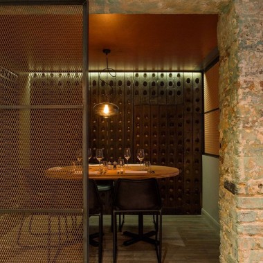 位于伦敦的铜制品爱好者餐厅,餐厅,工业风,吧台,4184.jpg