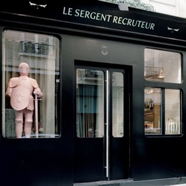 法国巴黎中心区募军餐厅14710.jpg