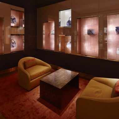 上海路易威登 Louis Vuitton上海,专卖店,产品展示,商业空间1380.jpg