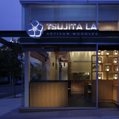 洛杉矶加利福尼亚州，Tsujita LA Ceiling Installation by Takeshi Sano13321.jpg