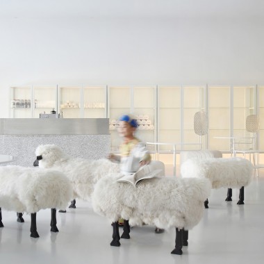 尔我空间设计研究室：鄂尔多斯 羊背上的甜品店14321.jpg