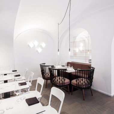 维也纳：Lingenhel 原木餐厅14931.jpg