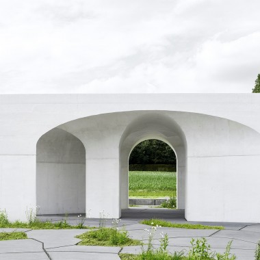 Gijs Van Vaerenbergh设计：拱形空间提供各个方向的环境面7735.jpg