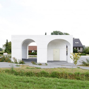 Gijs Van Vaerenbergh设计：拱形空间提供各个方向的环境面7740.jpg