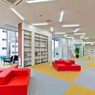 安城市图书馆，日本  三上建筑事务所518.jpg