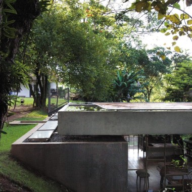 首发 - ATELIER BRANCO：隐匿在绿色森林之中的巴西图书馆575.jpg