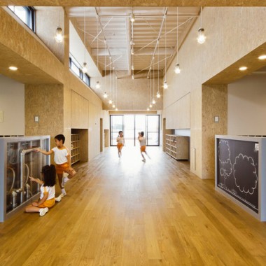 日本 NFB 幼儿园设计  HIBINOSEKKEI工作室+ 幼儿园设计品牌 Youji no Shiro5889.jpg