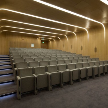 圣安东尼学院中东中心  Zaha Hadid Architects10414.jpg