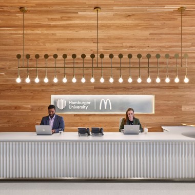 首发 - Studio O+ a & IA Interior Architects：麦当劳为芝加哥总部新员工开汉堡大学啦！1066.jpg