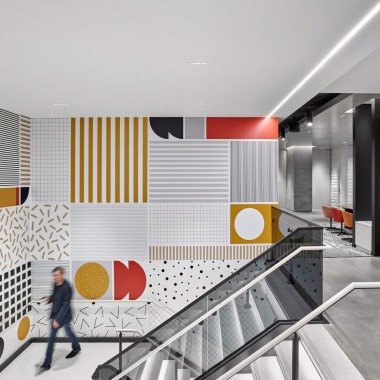 首发 - Studio O+ a & IA Interior Architects：麦当劳为芝加哥总部新员工开汉堡大学啦！1074.jpg