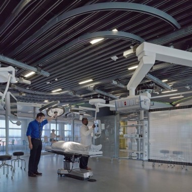 [医院] Cedars Sinai 360 Simulation Lab 360度可移动设备的 医疗实验室15830.jpg