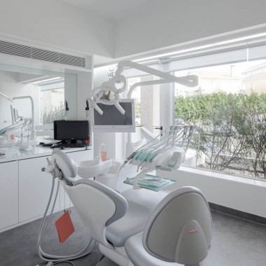 波尔多的牙科诊所205.jpg