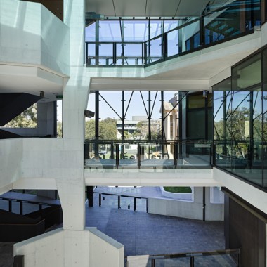 昆士兰大学口腔健康中心   Cox Rayner Architects  + Hames Sharley16968.jpg