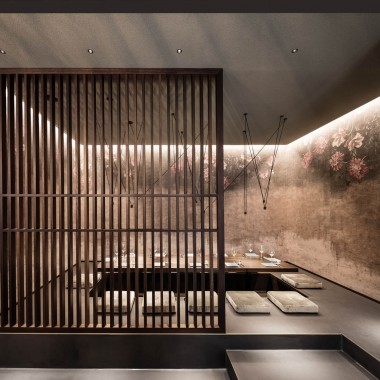Dittel Architekten：DOQU餐厅6020.jpg