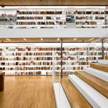  文化书店 巴西 圣保罗1209.jpg