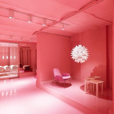 哥本哈根：新旗舰店粉色的房间29716.jpg