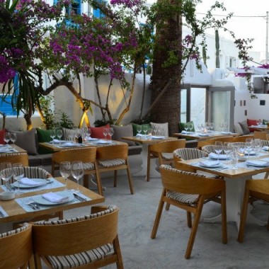 希腊米科诺斯岛的M餐厅18881.jpg