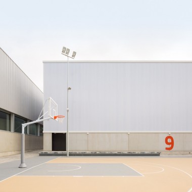 西班牙：篮球联赛场地10971.jpg