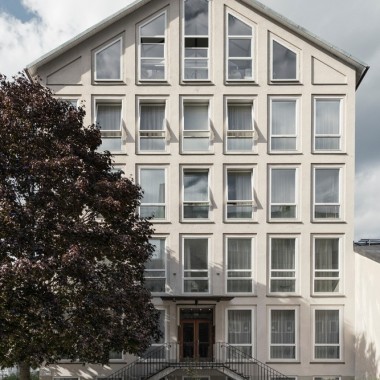 Andreas Martin-Löf Arkitekter - 灰调雅致文艺复兴与现代风格融合公寓307.jpg